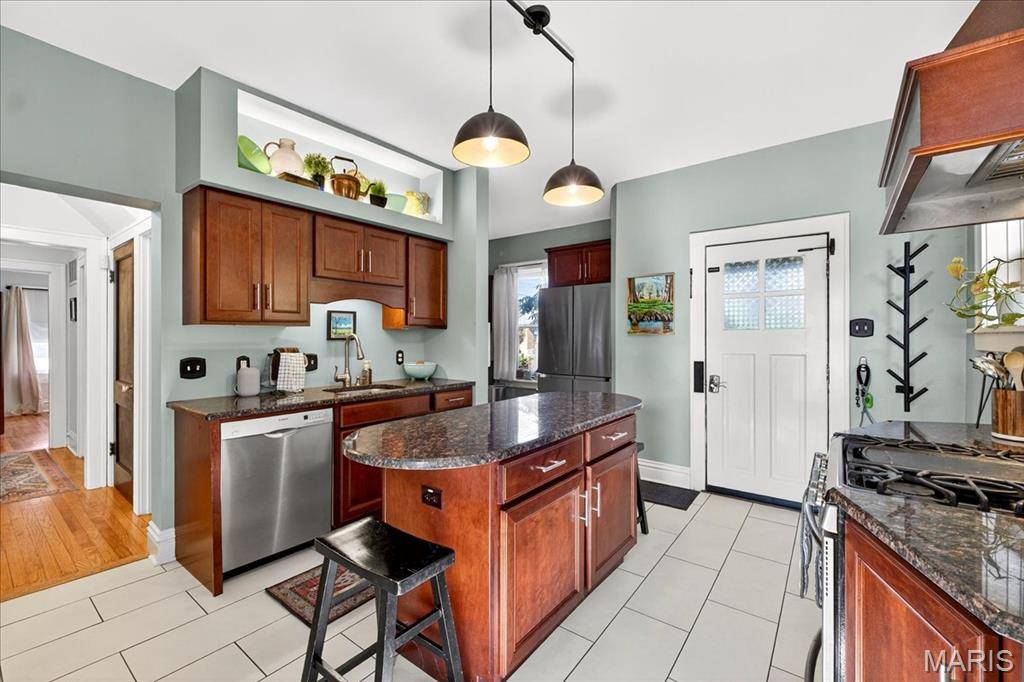 St Louis, MO 63109,5091 Milentz AVE