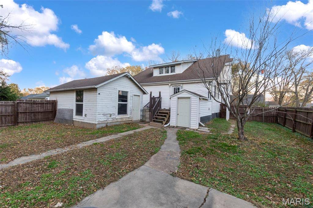 Cape Girardeau, MO 63703,605 Albert ST