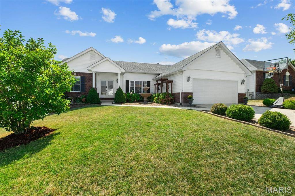 St Charles, MO 63304,3981 Cambridge Crossing DR