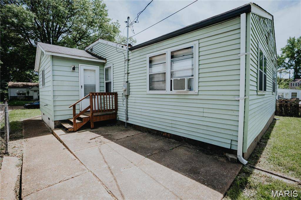 St Louis, MO 63136,5611 Leverette AVE