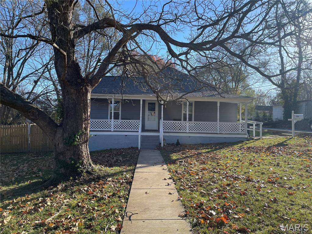Salem, MO 65560,700 N Hickory ST
