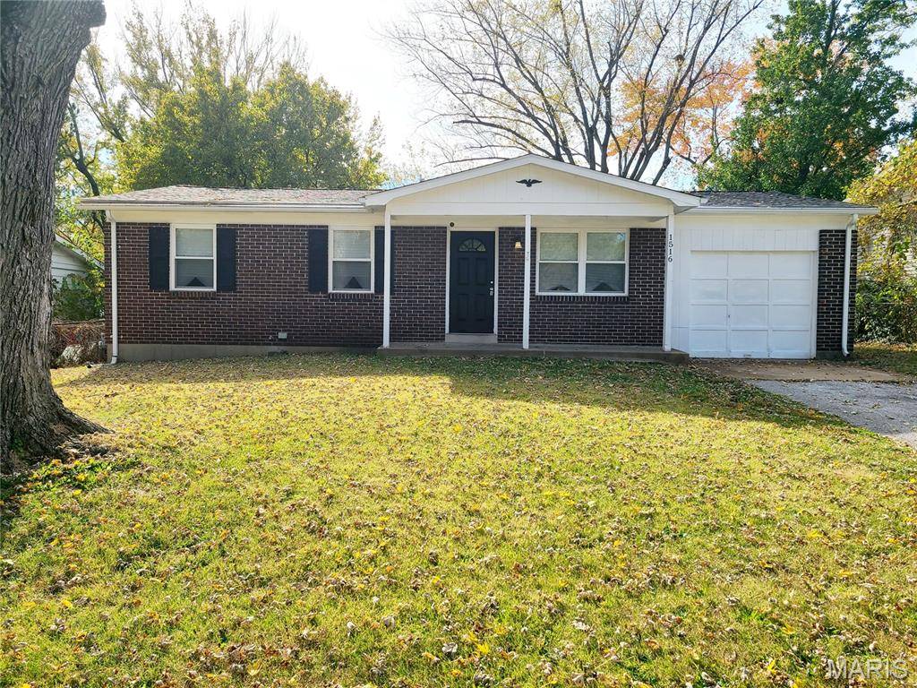 Unincorporated, MO 63138,1516 Farmview AVE