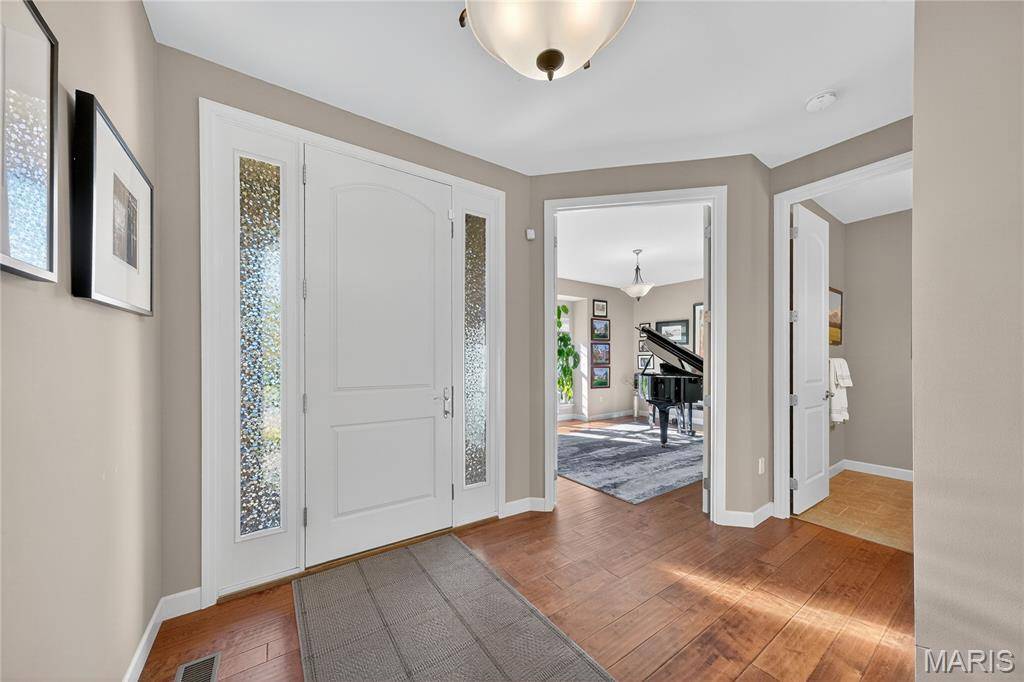 Chesterfield, MO 63017,14623 Kendall Ridge DR