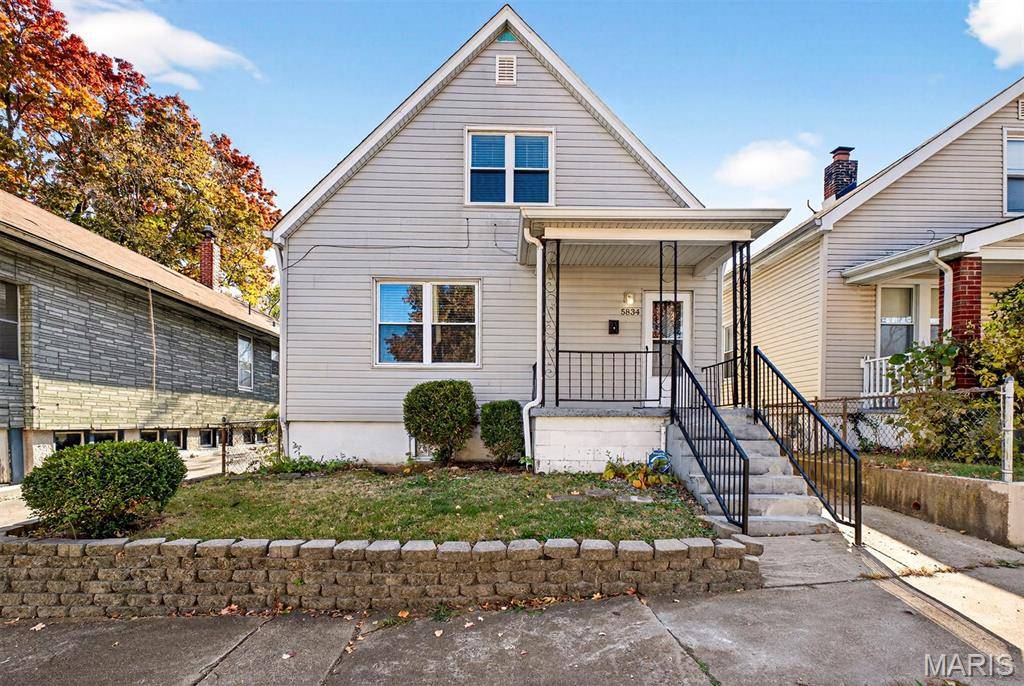 St Louis, MO 63110,5834 Victoria AVE