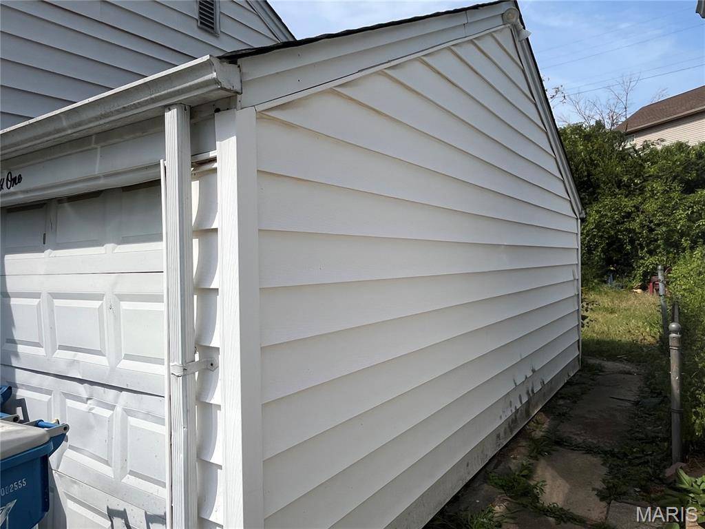 Country Club Hills, MO 63136,5581 Sunbury AVE