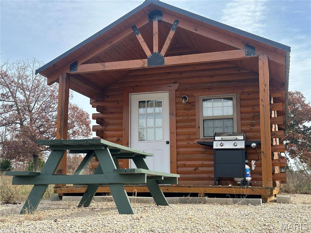 Ellington, MO 63638,4330 Highway Y