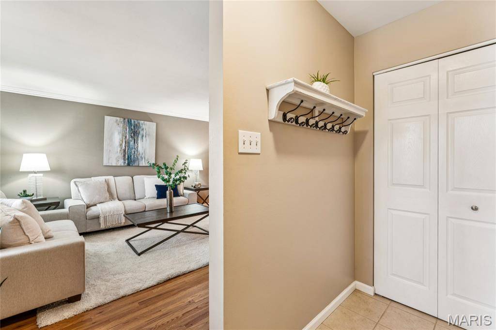 Unincorporated, MO 63128,4929 Milsmar DR