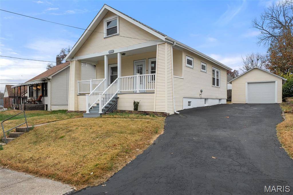 Affton, MO 63123,9225 Pavia AVE