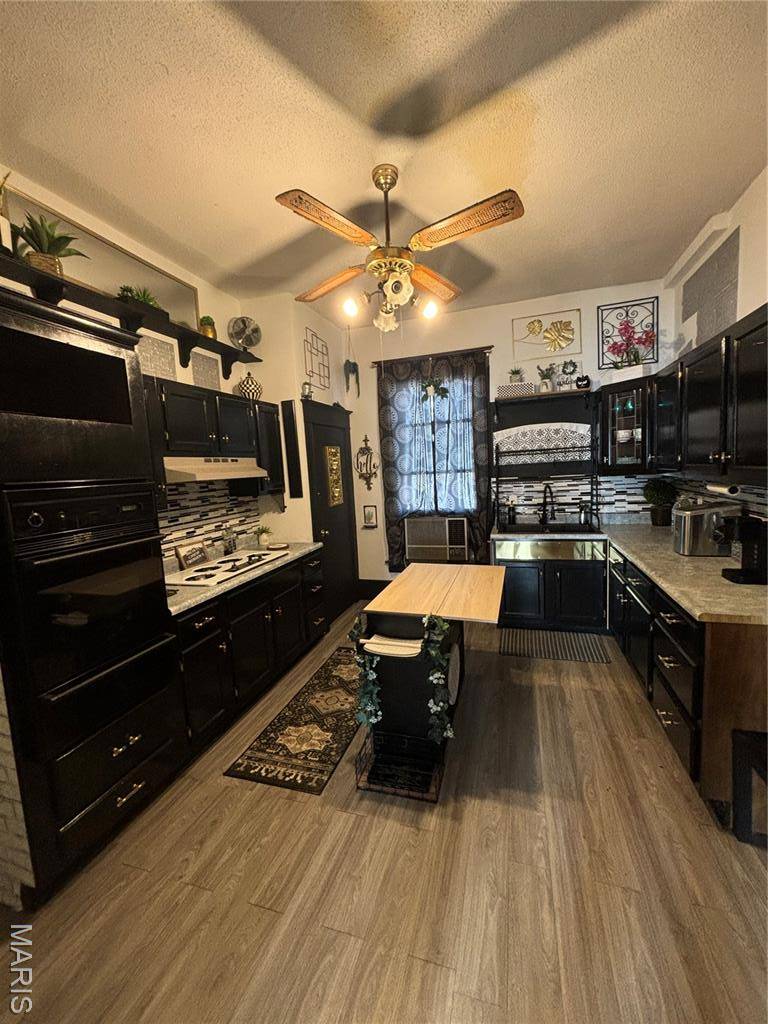 Mcleansboro, IL 62859,511 South Washington