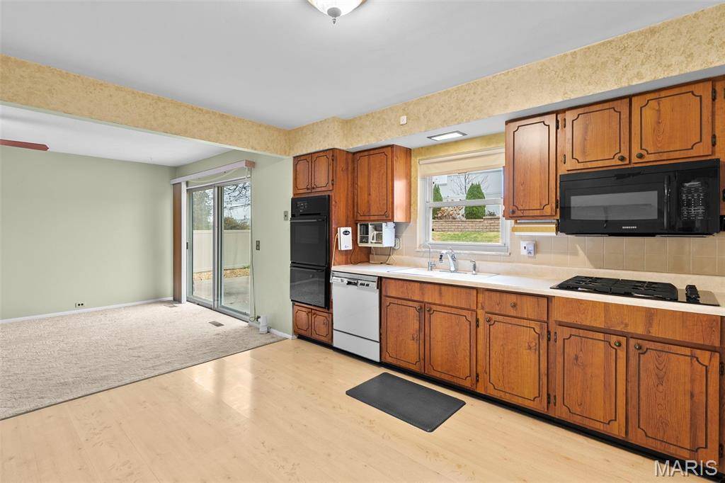 St Louis, MO 63127,10275 Julius Northway