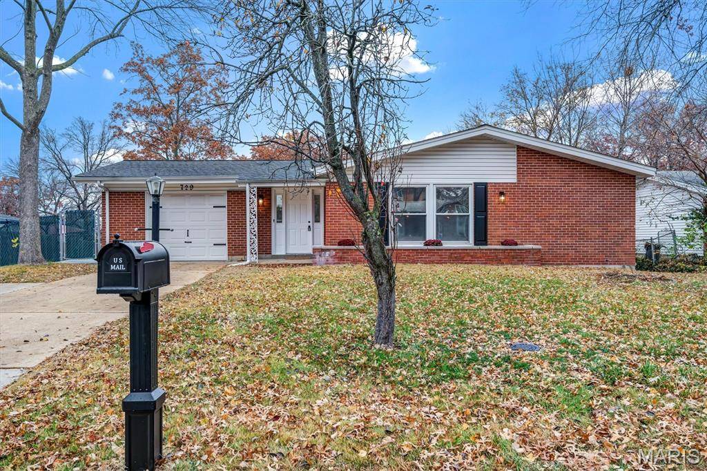 St Louis, MO 63125,729 Wingan LN