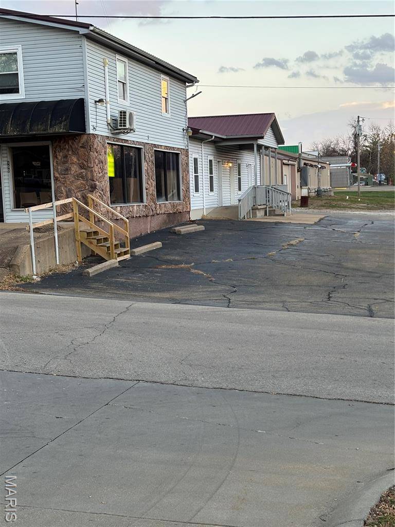 Potosi, MO 63664,150 N Hall ST
