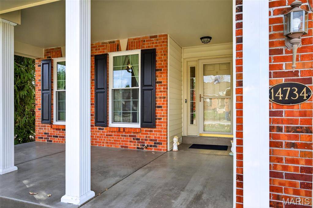 Chesterfield, MO 63017,14734 Ladue Bluffs Crossing DR