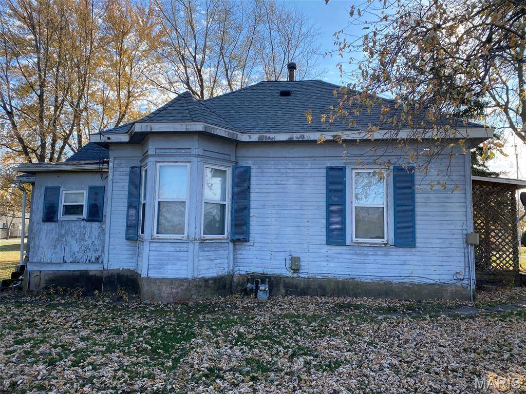 Witt, IL 62094,655 Talmadge ST