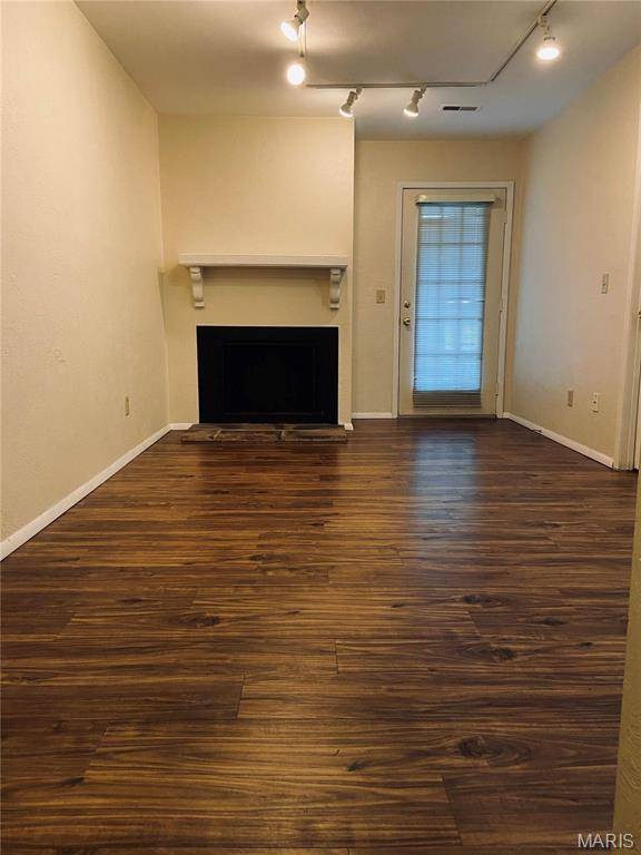 Fairview Heights, IL 62208,131 ASHLEY DR