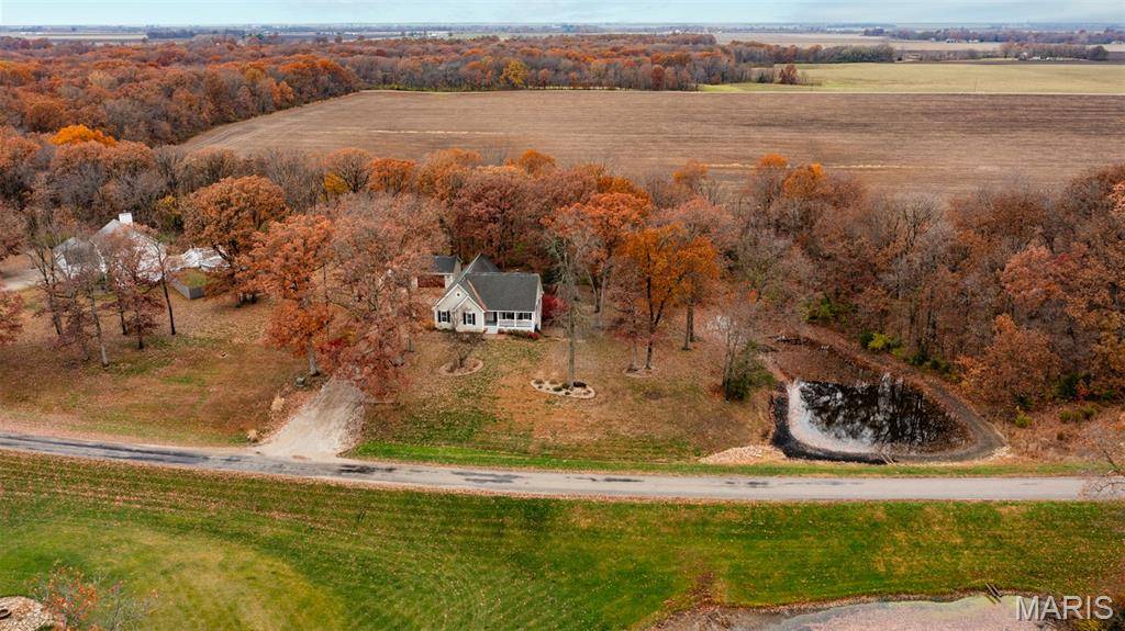 Litchfield, IL 62056,2 Day Springs LN