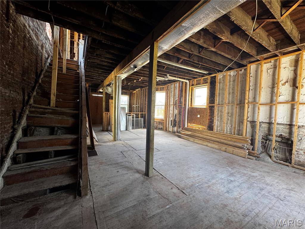 St Louis, MO 63113,4369 Evans AVE