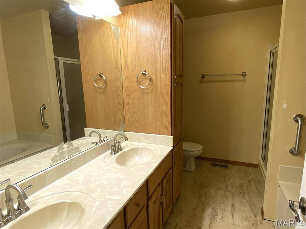 New Baden, IL 62265,629 Christopher LN