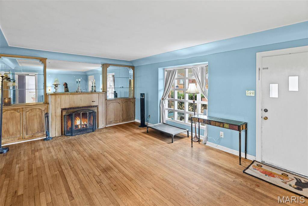 Belleville, IL 62223,106 N 81st ST