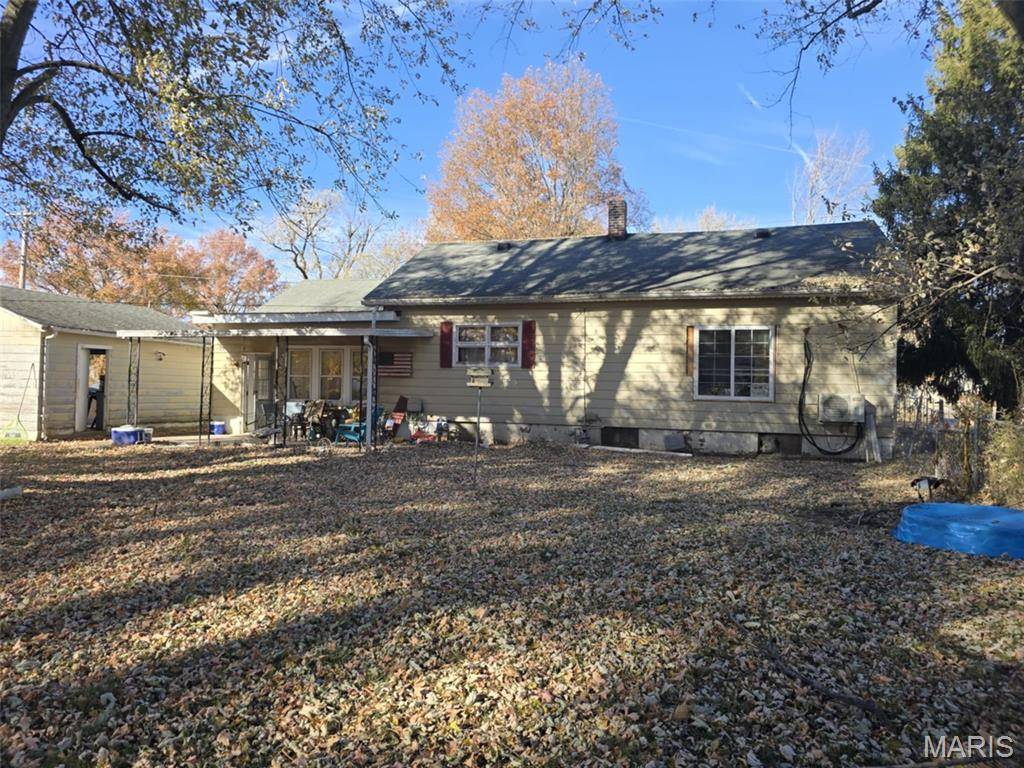 Gillespie, IL 62033,622 Francis ST