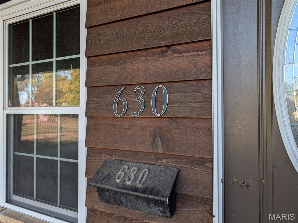 Hazelwood, MO 63042,630 Lamplight LN