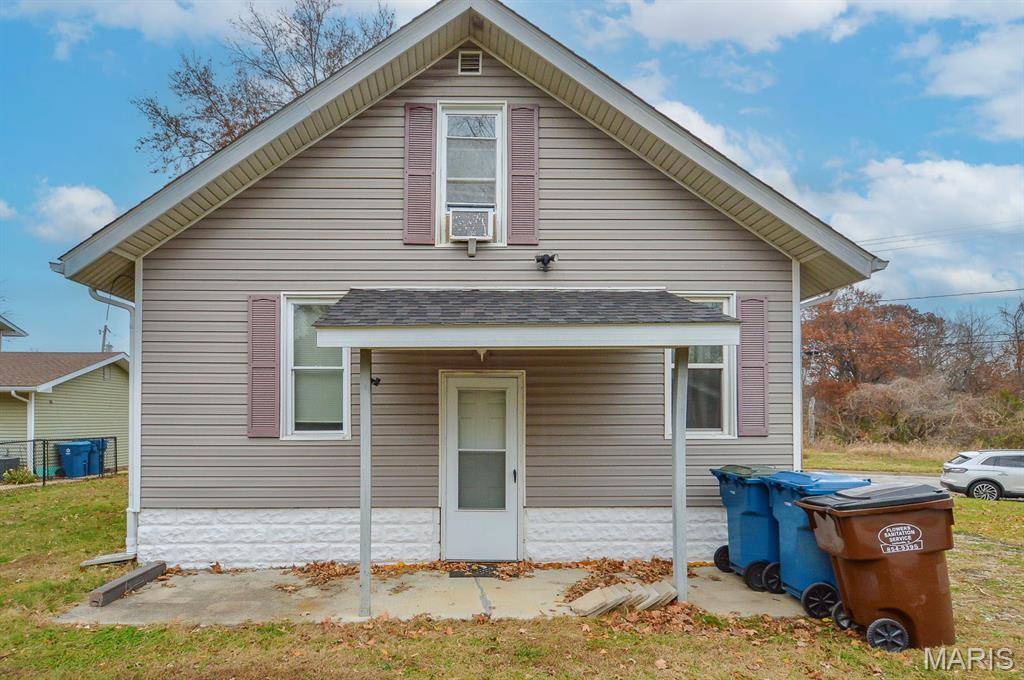 Edwardsville, IL 62025,408 E Union ST