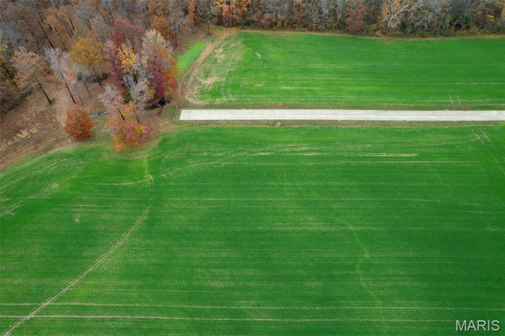 Benton, MO 63736,435 Bertha E Dumey DR