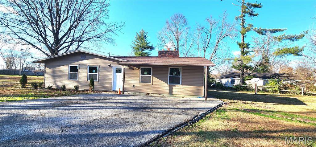 Marion, IL 62959,7306 Norris DR