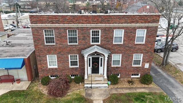 Kirkwood, MO 63122,126 E Jefferson AVE