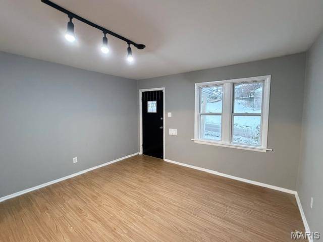 Northwoods, MO 63121,4505 June AVE