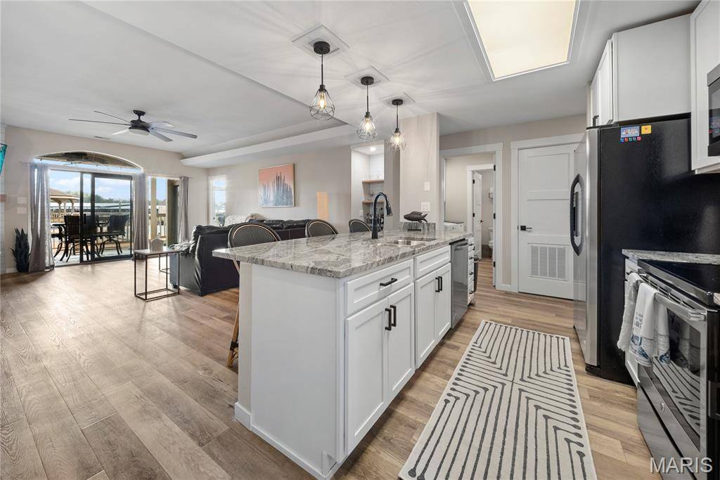 Lake Ozark, MO 65049,34 Aqua Finn DR #1B