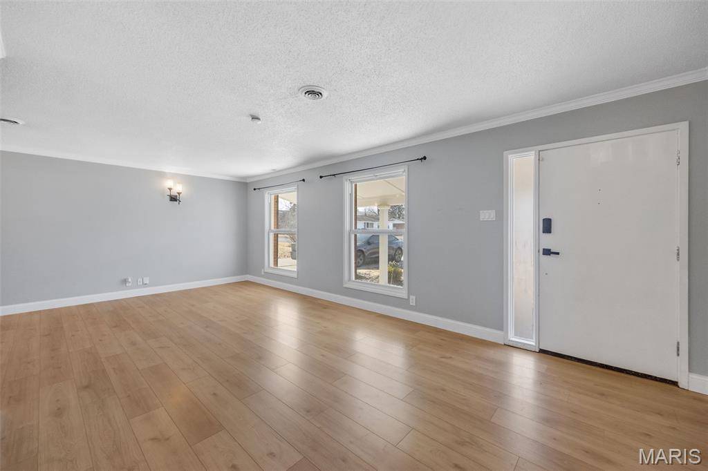 Unincorporated, MO 63125,3346 Cordes DR