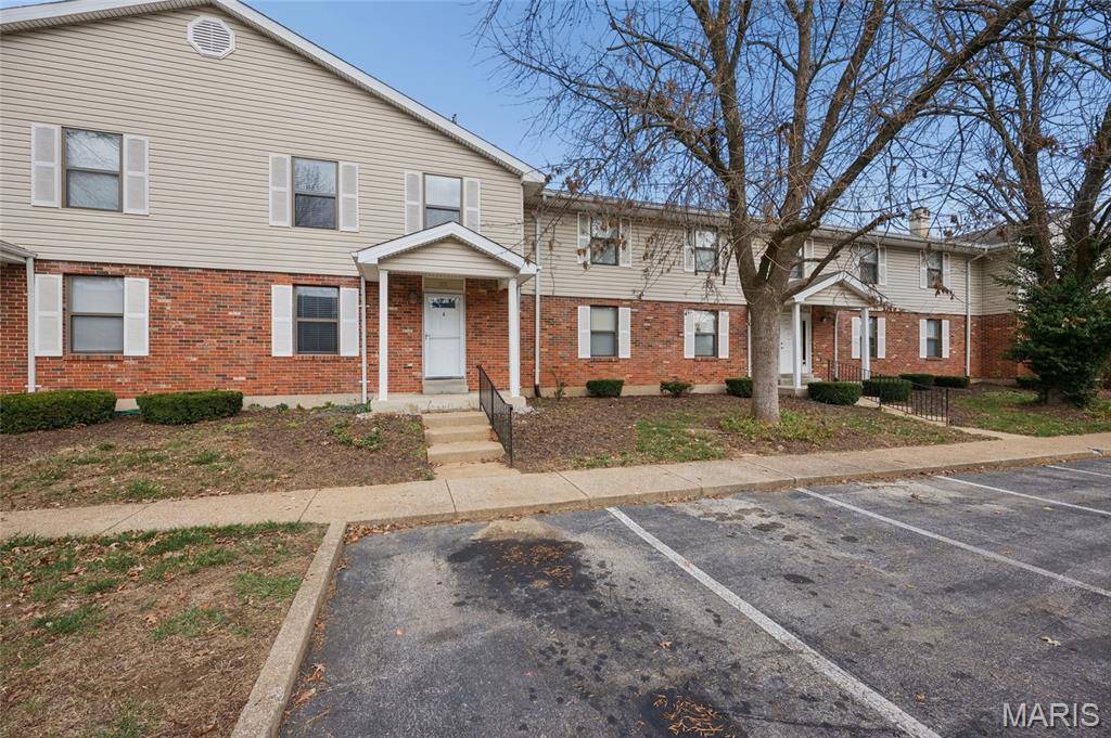 Florissant, MO 63031,1911 Suns Up CT