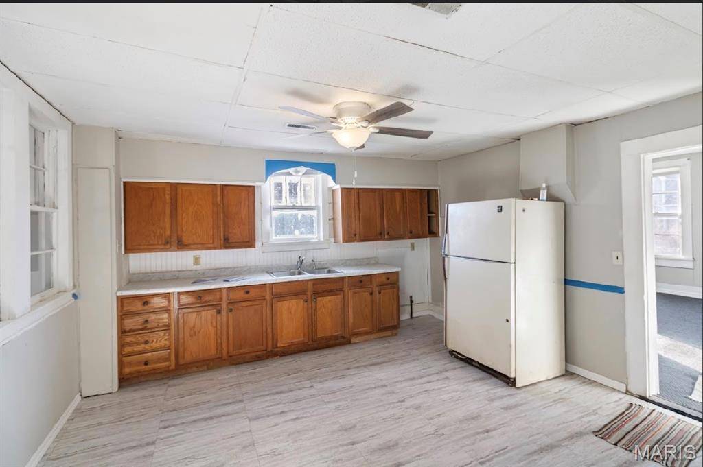 De Soto, MO 63020,123 E 2nd ST