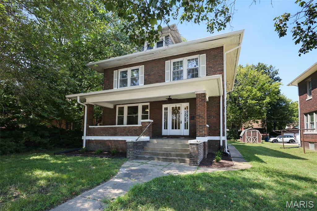 Edwardsville, IL 62025,401 S Buchanan ST