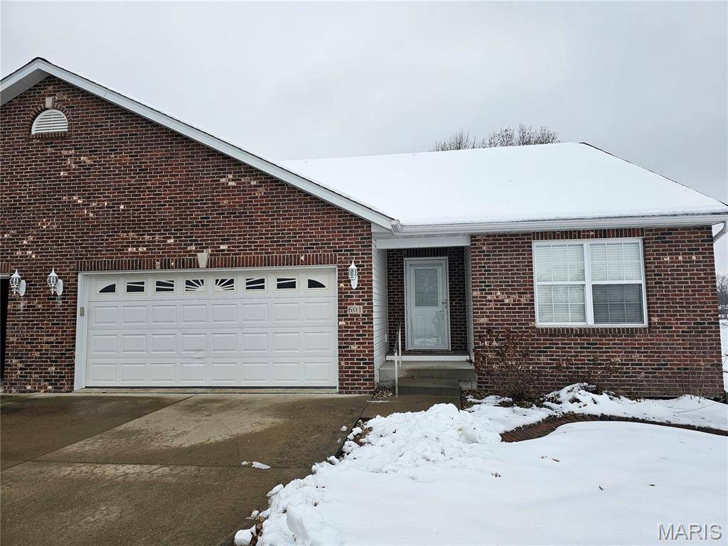 Litchfield, IL 62056,601 Elizabeth DR