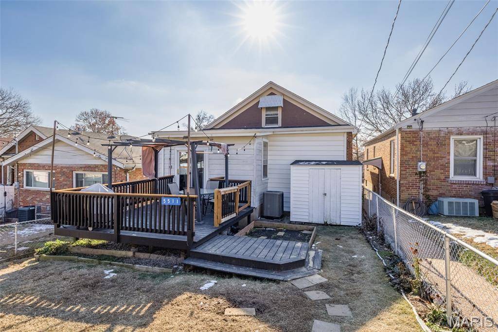 St Louis, MO 63109,5511 Lansdowne AVE