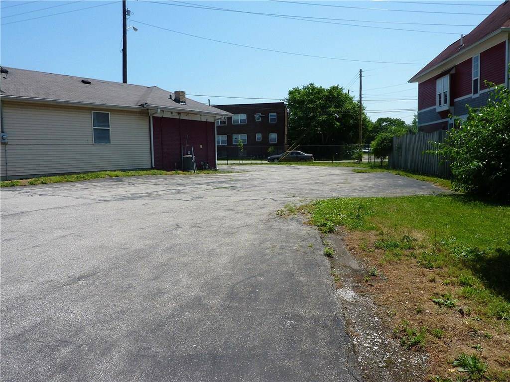 Indianapolis, IN 46208,2454 N Illinois ST