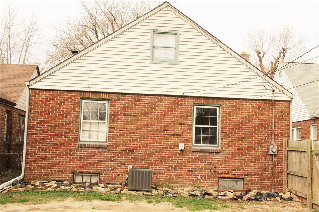 Indianapolis, IN 46219,849 N Butler AVE
