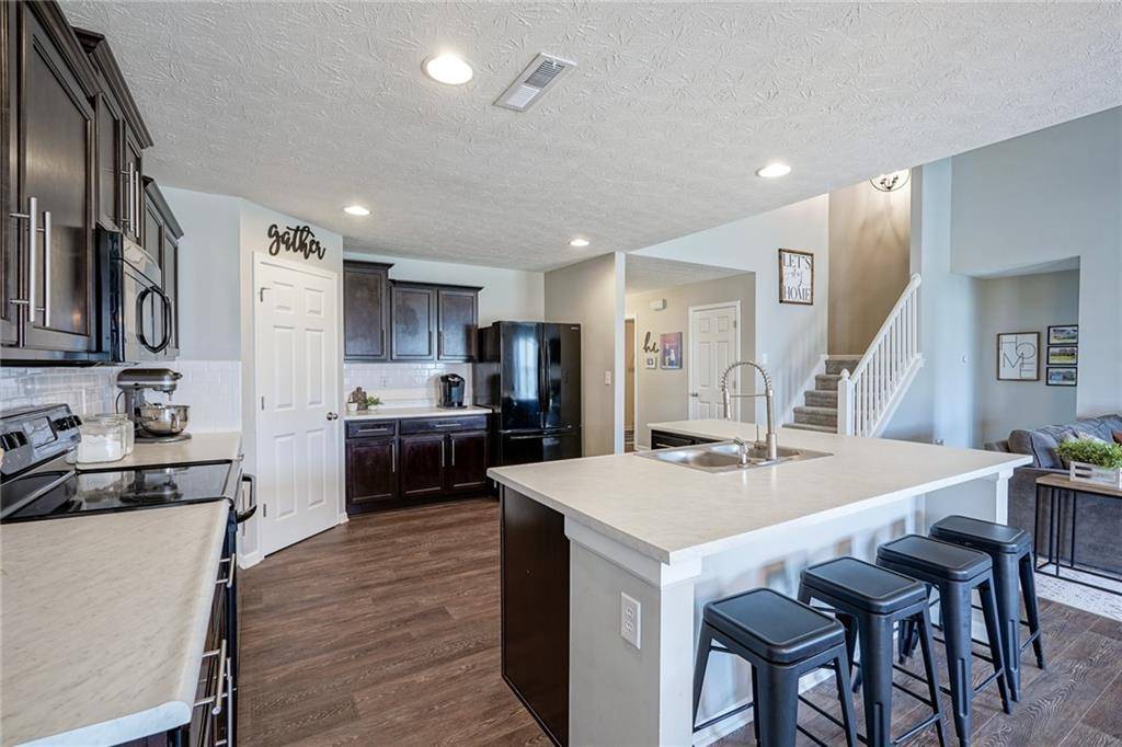 Westfield, IN 46074,17186 Evesham DR