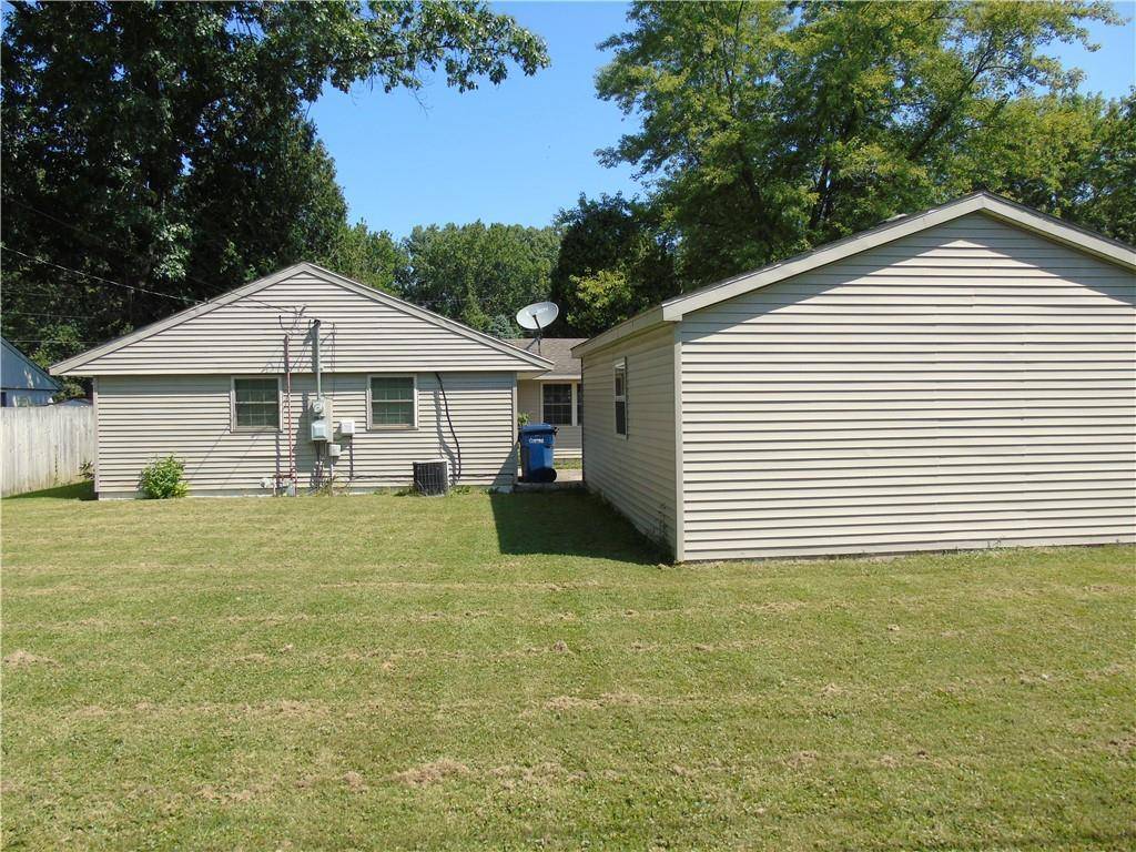 Yorktown, IN 47396,8313 W Colony DR