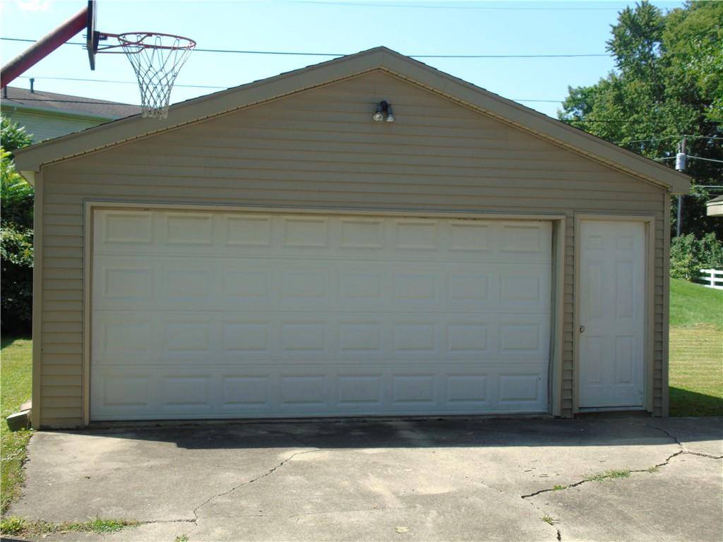 Yorktown, IN 47396,8313 W Colony DR
