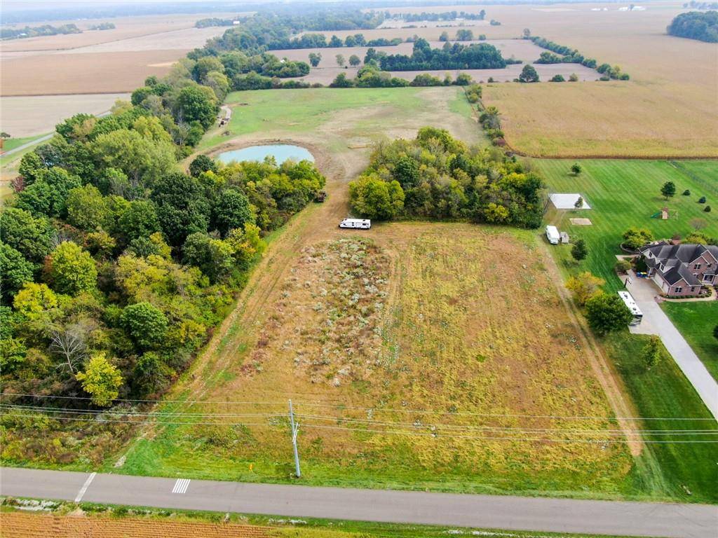 Greenfield, IN 46140,3901 N 300 W