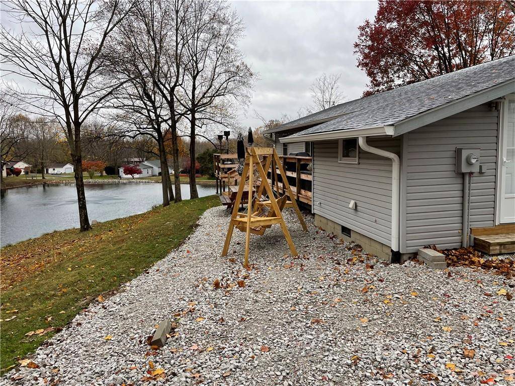 Rockville, IN 47872,10129 E Redbud LN