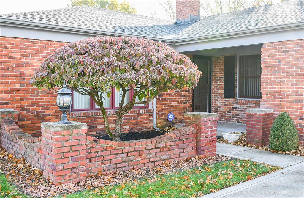 Anderson, IN 46011,1727 Oakwood DR