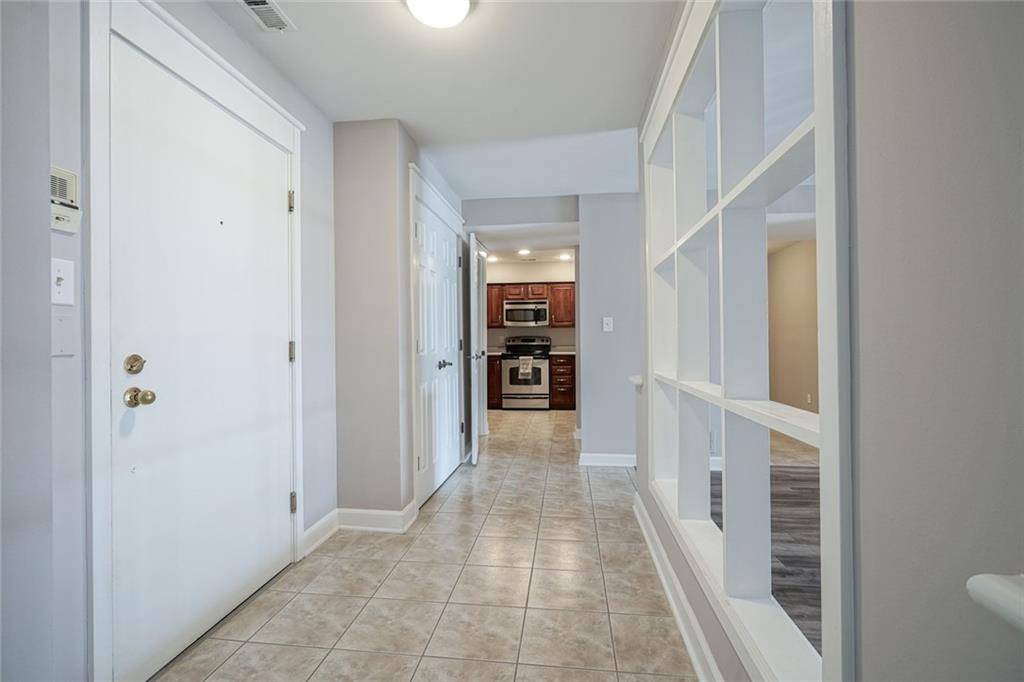 Indianapolis, IN 46260,8751 Jaffa Court East DR #11
