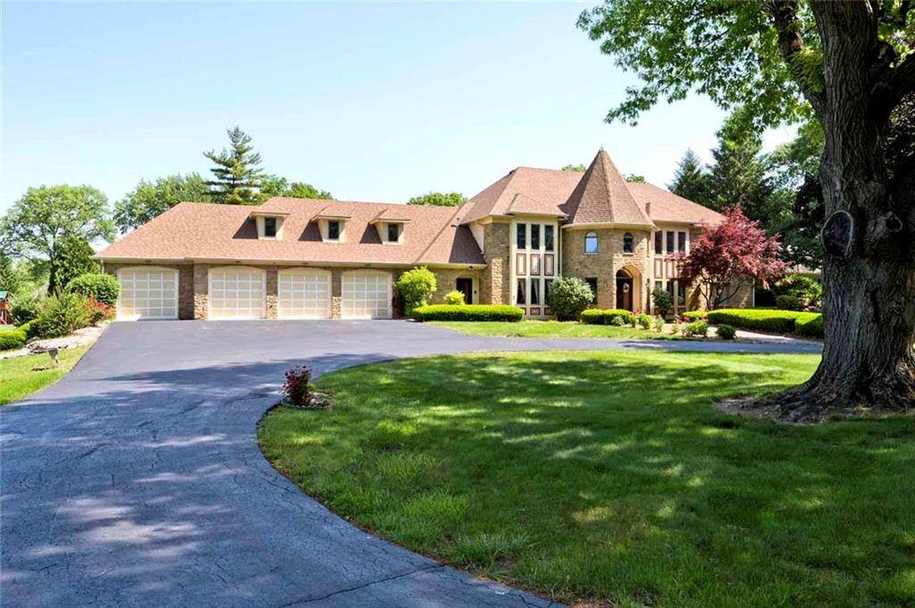 Indianapolis, IN 46217,126 W Southport RD