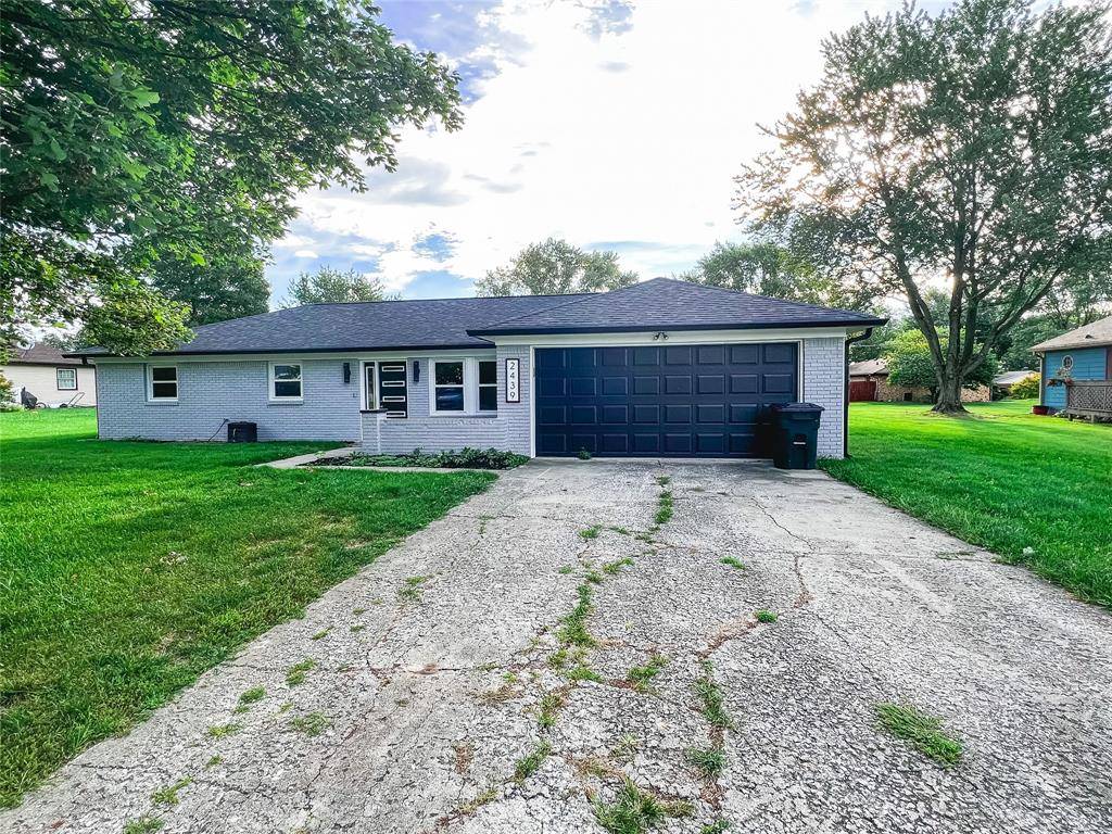 Indianapolis, IN 46231,2439 Mandren DR