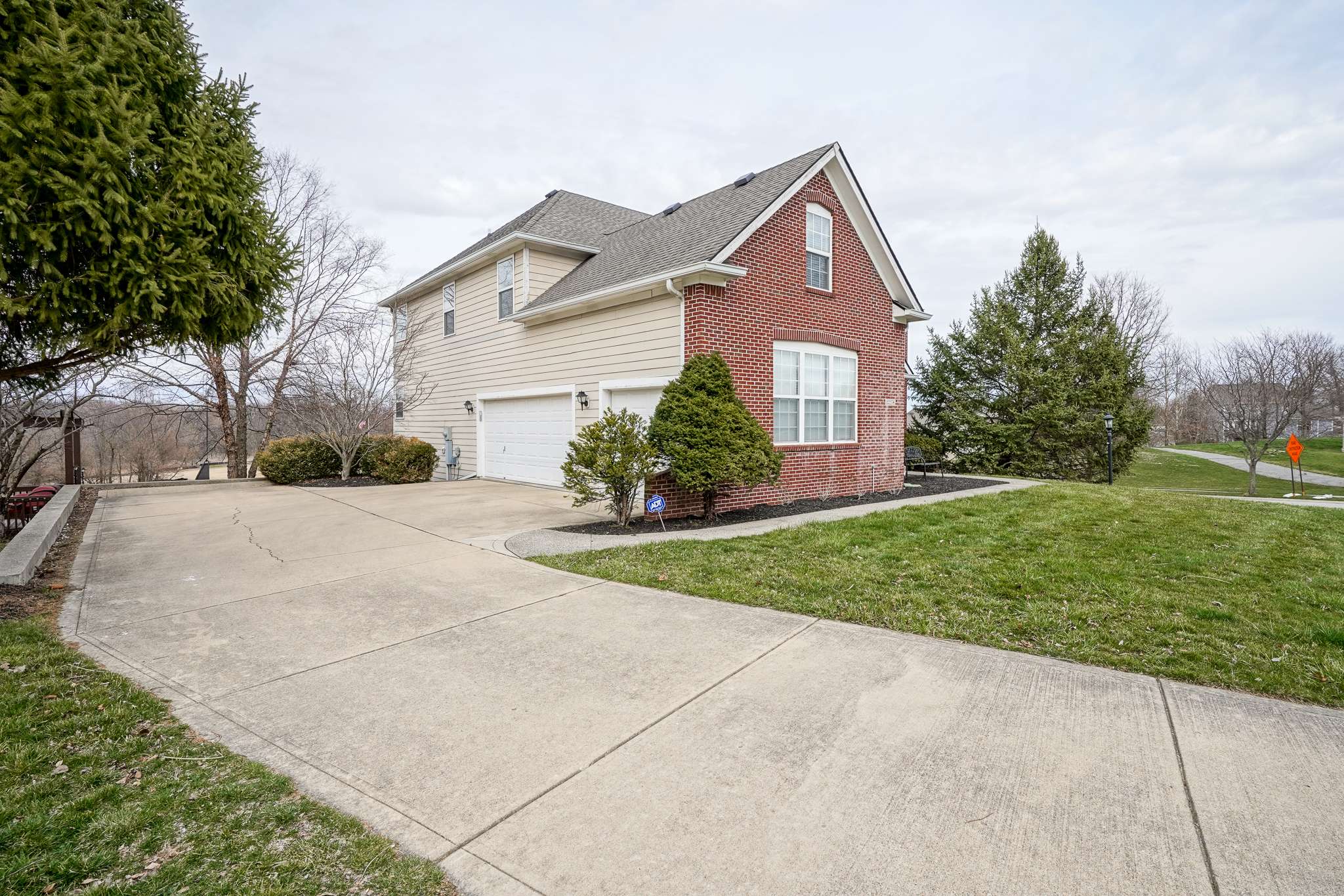 Noblesville, IN 46060,12158 Babbling Brook RD