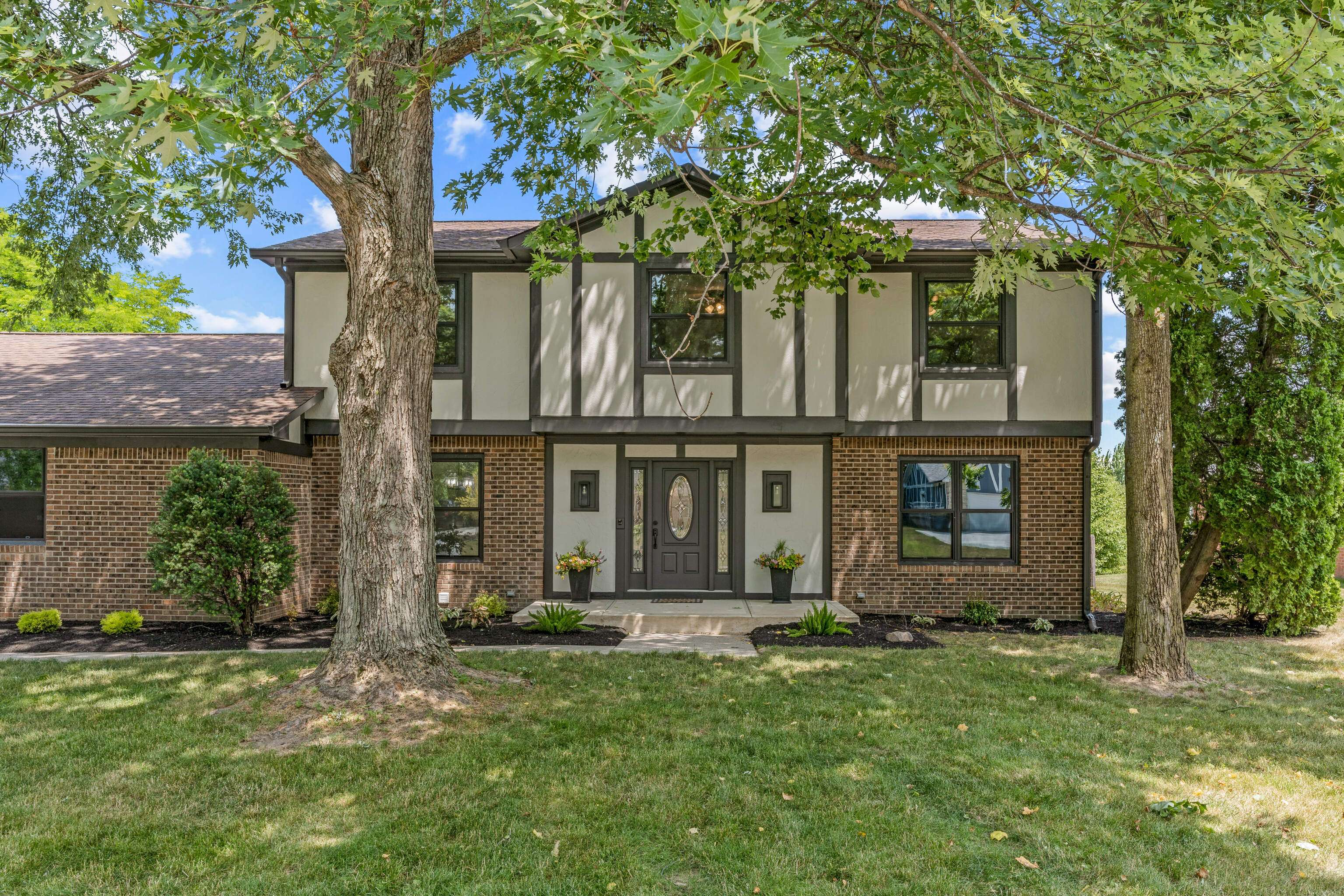 Carmel, IN 46033,641 Johnson DR